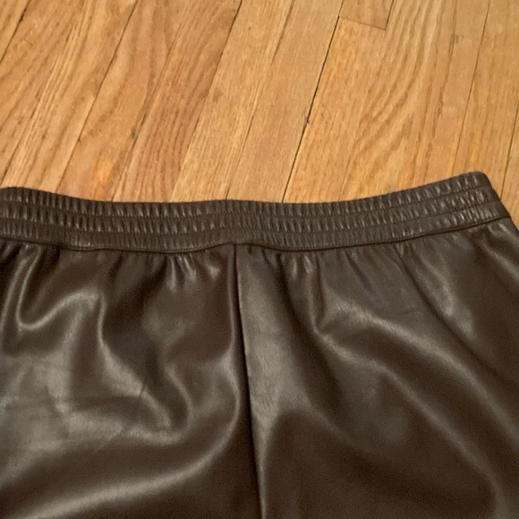 Banana Republic Brown Faux Leather Pants in Small Tall with Fuzzy Inside - Picture 6 of 9